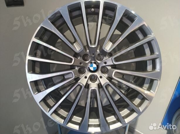 Литые диски для BMW X7 G07 R22
