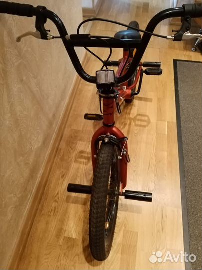 Велосипед BMX Madness