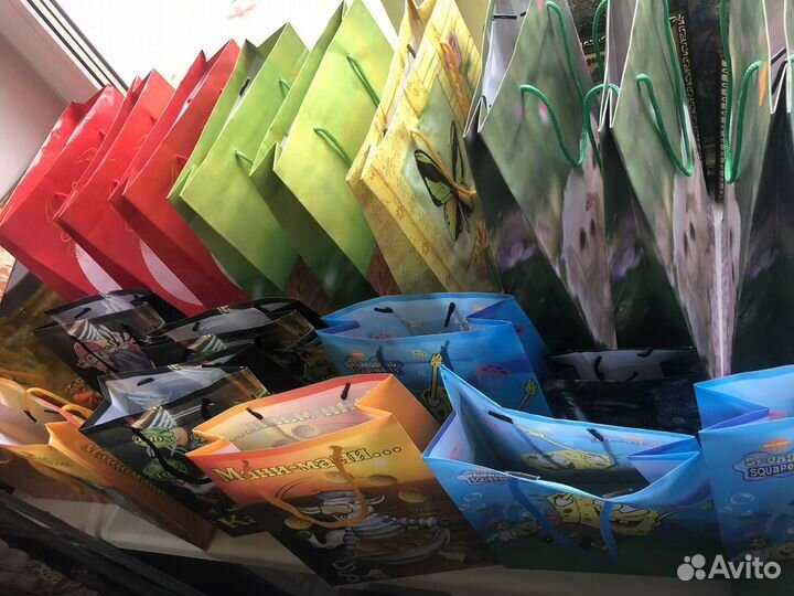 Пакеты подарочные