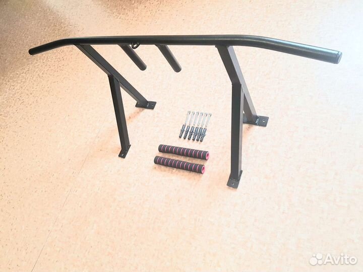 Турник новый