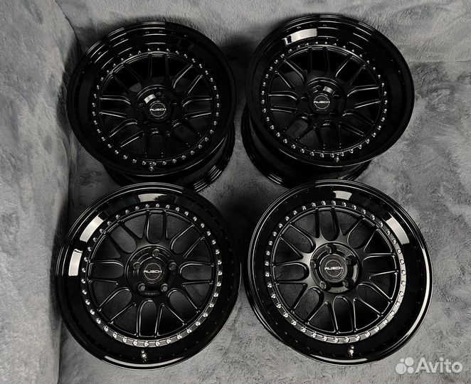 Оригинал. Двухсоставные кованые диски Rusch R19