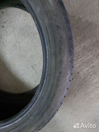 Pirelli P Zero 285/40 R21 и 315/35 R21 106