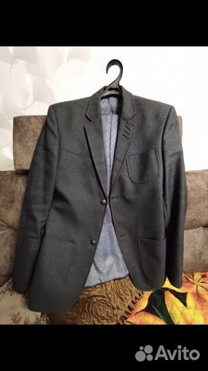 Классический костюм