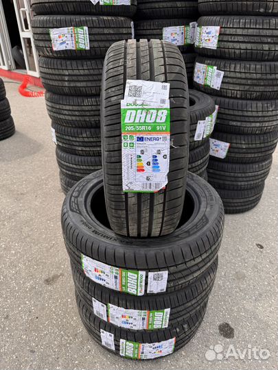 DoubleStar Maximum DH08 205/55 R16