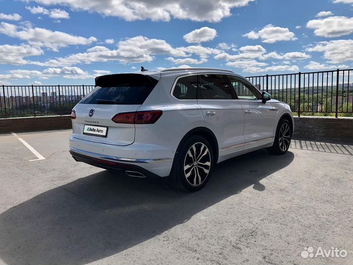 Volkswagen Touareg 3.0 AT, 2021, 13 900 км