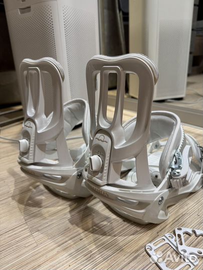 Крепления для сноуборда salomon M