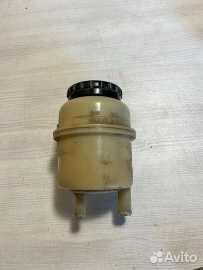 Бачок гидроусилителя Daewoo Nexia