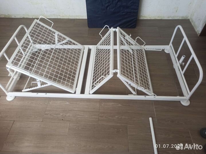 Медицинская кровать для лежачих больных бу