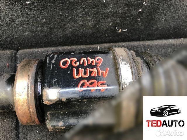 Полуось передняя правая (приводной вал, Volvo S60 2006