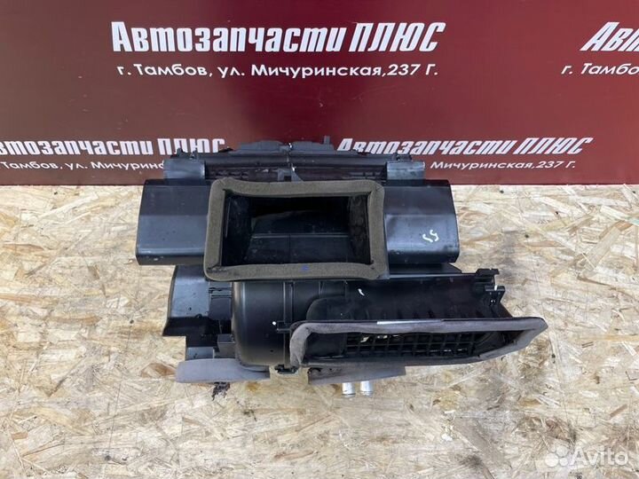 Корпус печки Renault Logan