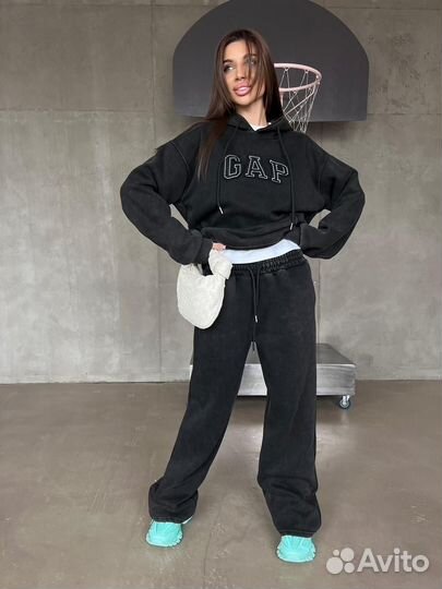 Спортивныц костюм Gap 42-48