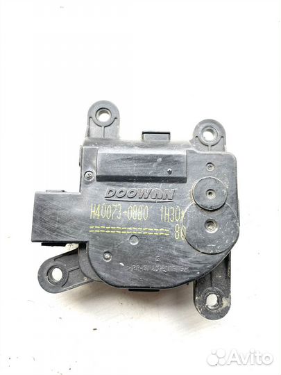 Моторчик заслонки печки Hyundai Solaris 1