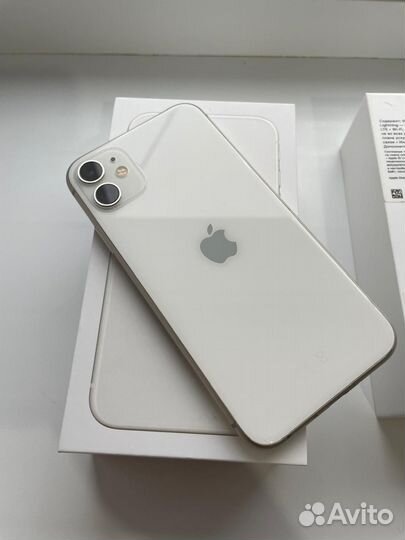 iPhone 11, 128 ГБ
