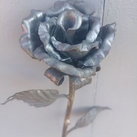 Роза металлическая Роза железная
