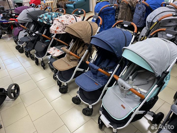 Коляска складная прогулочная