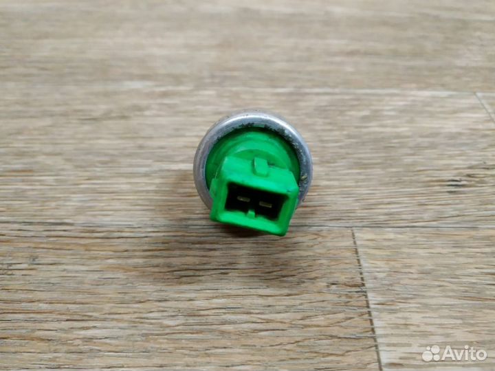 Датчик гидроусилителя Ford Mondeo III / Focus I