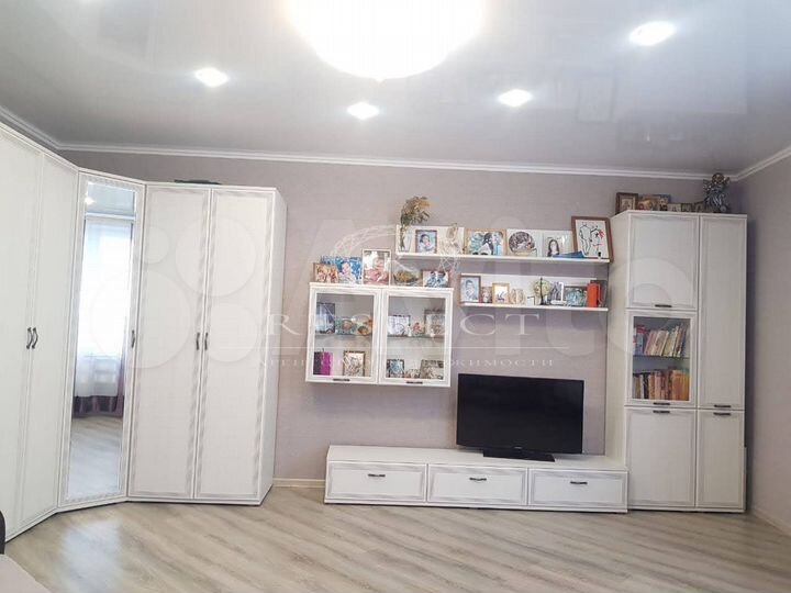 1-к. квартира, 43 м², 7/15 эт.