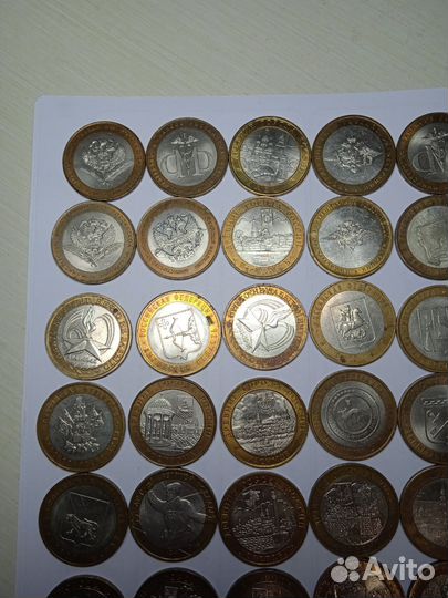 Юбилейные монеты