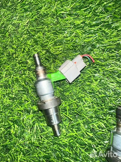 Форсунка denso toyota авенсис 1az-fse 2az-fse