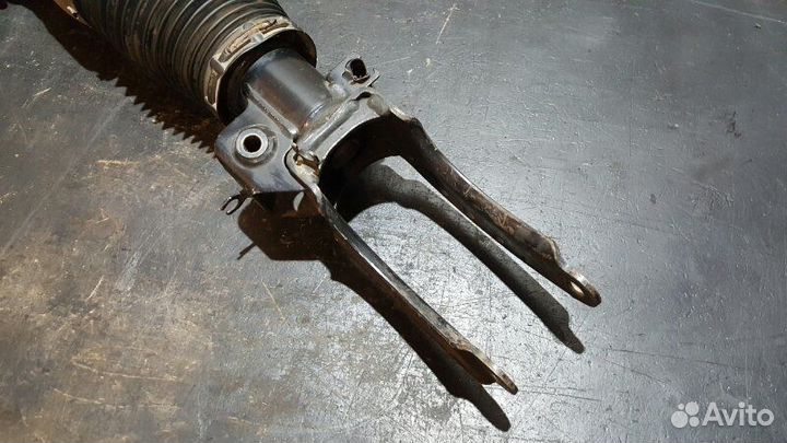 Пневмостойка передняя правая Porsche Cayenne 957