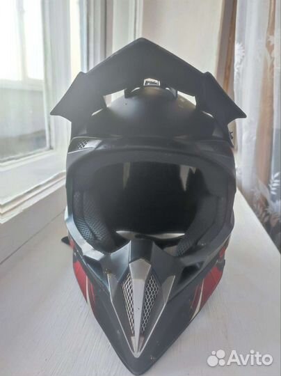 Кроссовый шлем