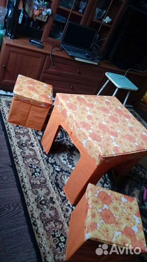 Стол и 2 стула на природу