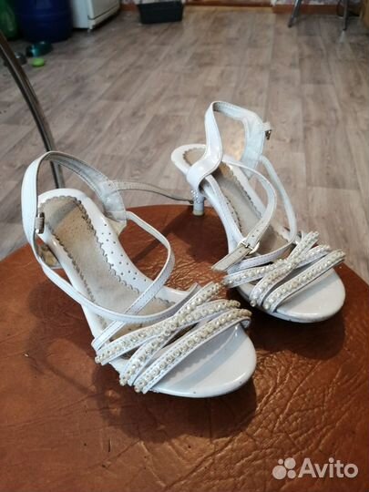 Туфли для девочки