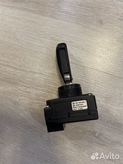 Замок зажигания Porsche Cayenne 955 M48.00 2006