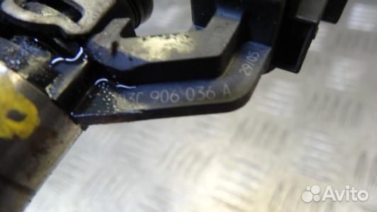 Форсунка бензиновая volkswagen touran (1T1, 1T2)