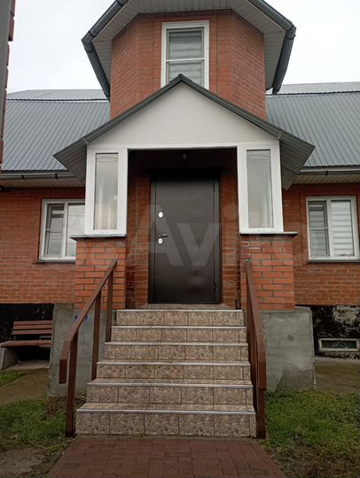 Коттедж 159 м² на участке 12 сот.