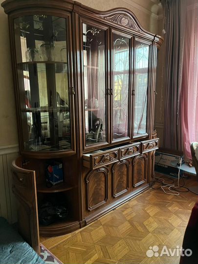 Буфет и трюмо Италия