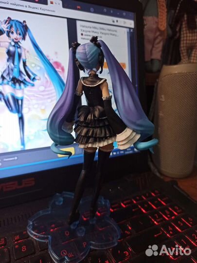Фигурка аниме Хацунэ Мику