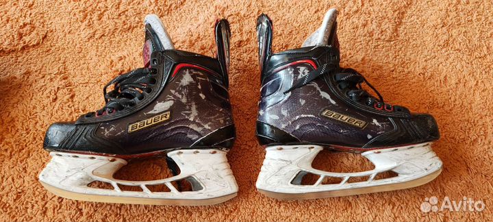 Хоккейные коньки bauer