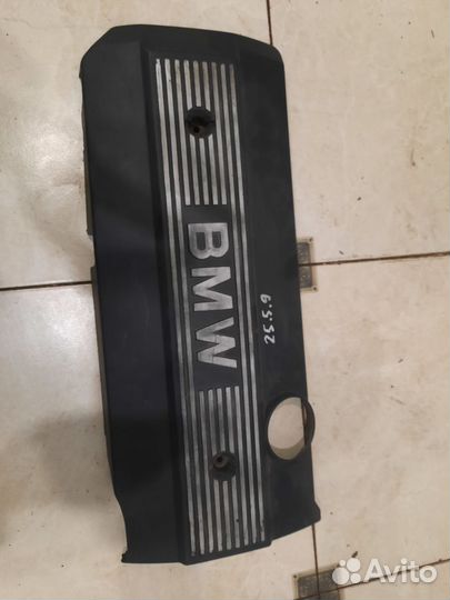 Декоративная крышка двигателя BMW E39