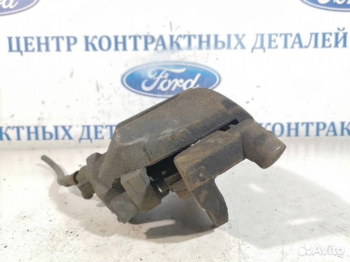 Суппорт передний левый Ford Focus 2 2008-2011