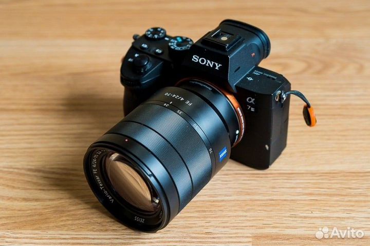 Объектив Sony FE 24-70 mm f 4 Z