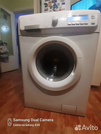 Узкая стиральная машинка electrolux