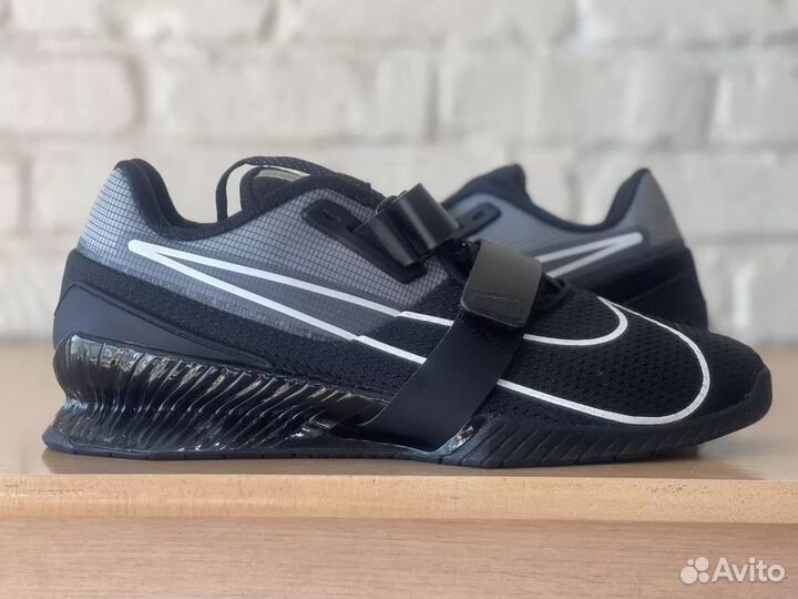 Штангетки Nike Romaleos 4