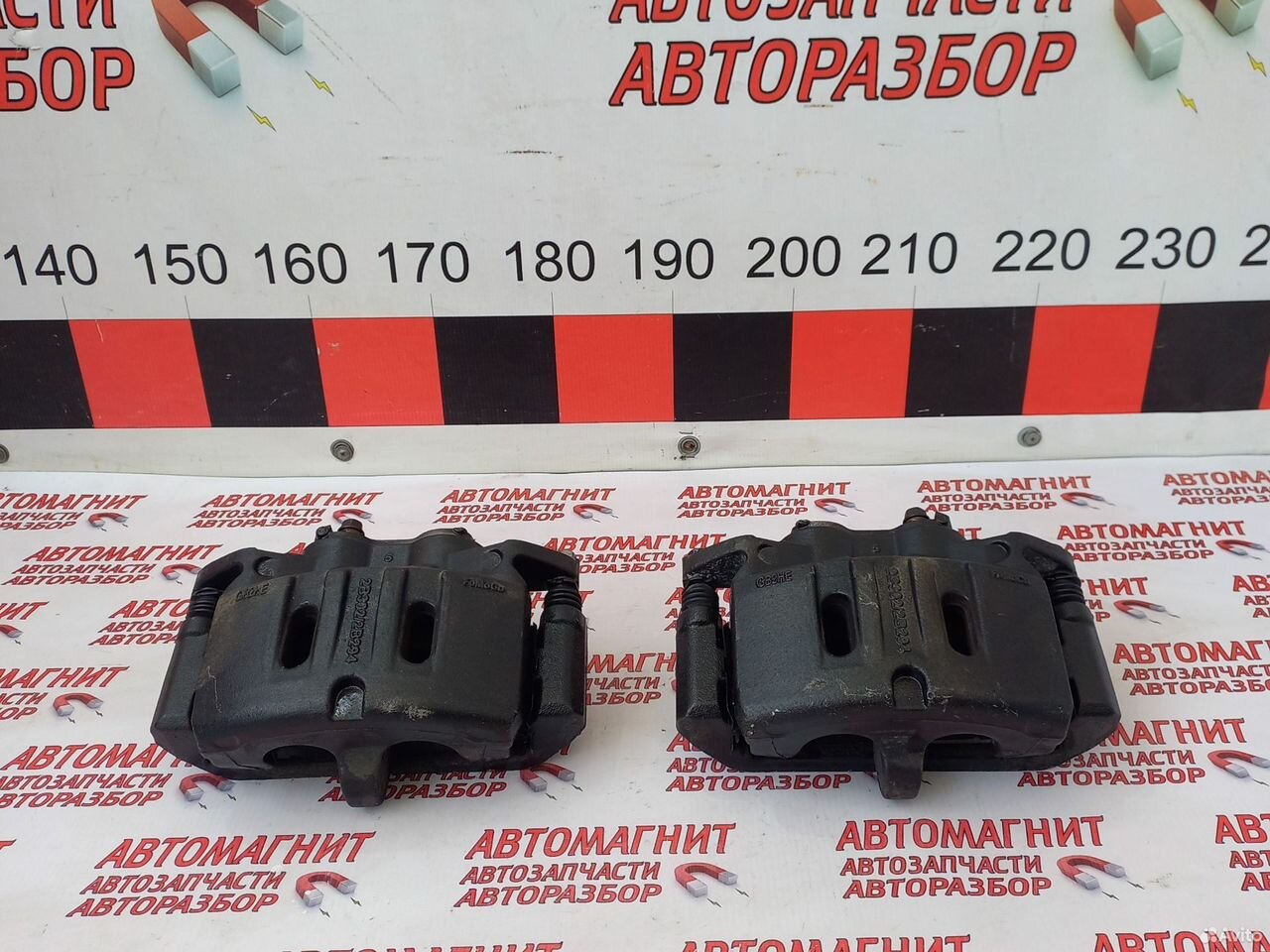 Супорт тормозной передний Форд Мустанг 6 14-23