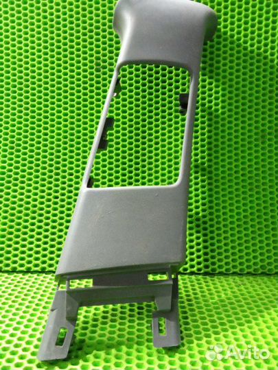 Накладка на стойку кузова правая Honda Civic R18A2