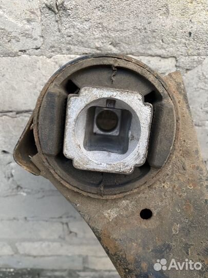 Подрамник задний bmw e70 e71