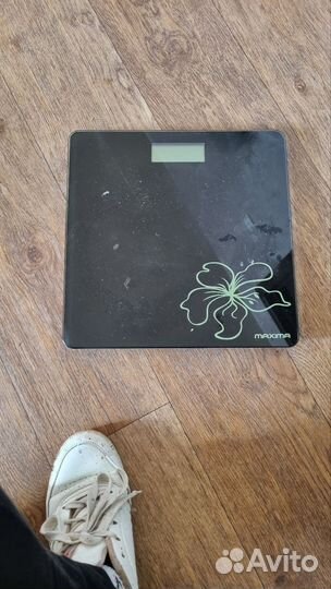 Весы напольные электронные