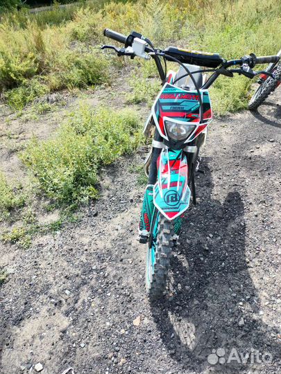 Продам питбайк Regulmoto Seven medalist 150E