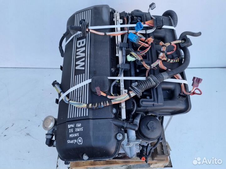 Двигатель на BMW E39 525 i 2.5 M54B25 256S5