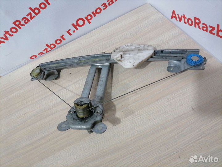 Стеклоподъемник задний правый Renault Logan