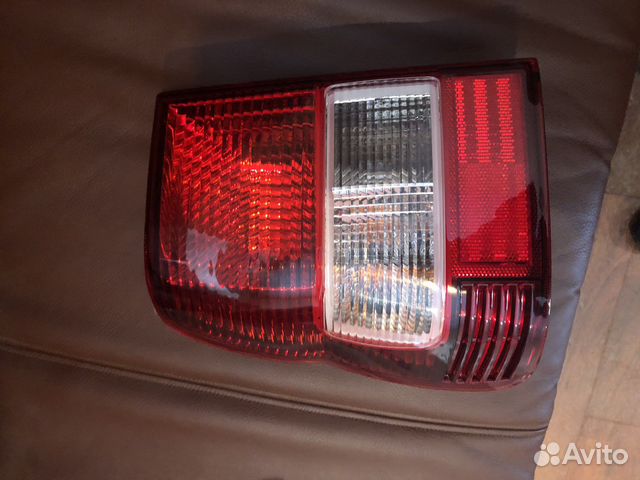 Фонарь задний левый Mitsubishi Pajero Pinin