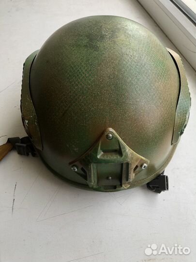 Шлем защитный военный
