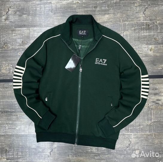 Спортивный костюм ea7 мужской