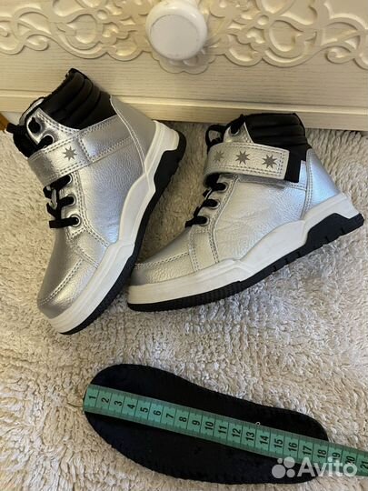 Ботинки новые демисезонные