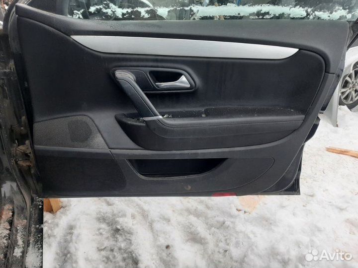 Обшивка двери Volkswagen Passat Cc 1.8 cdab 2010